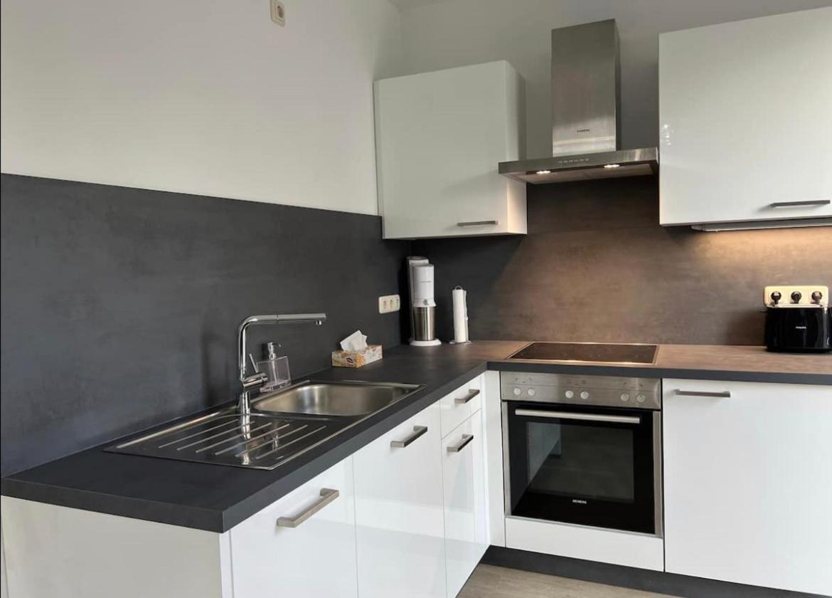 הוילה ברלין Haushalfte Mit Garten, Kamin, Grill & Whirlpool Nahe Ber מראה חיצוני תמונה